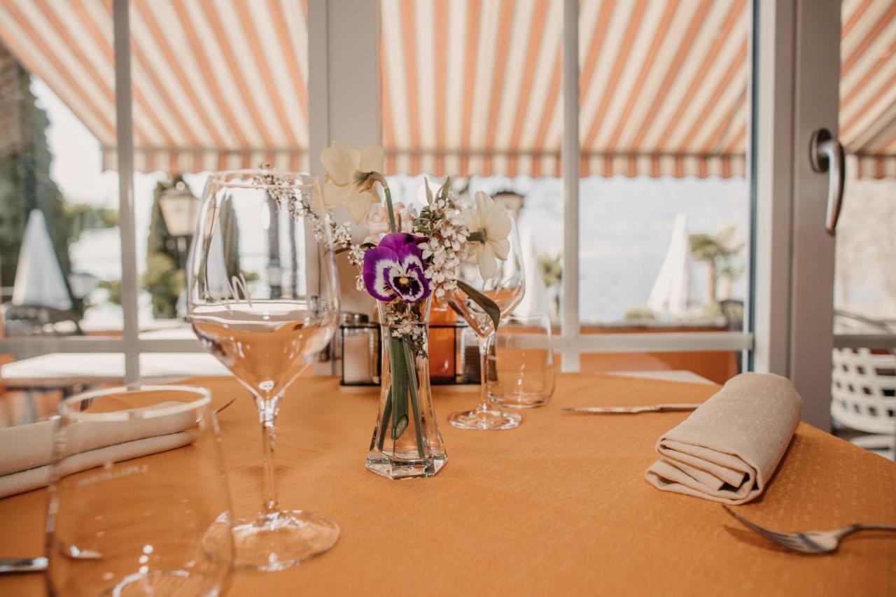 Riva Beach Club I Boutique Hotel I Restaurant Gambarogno Exterior foto